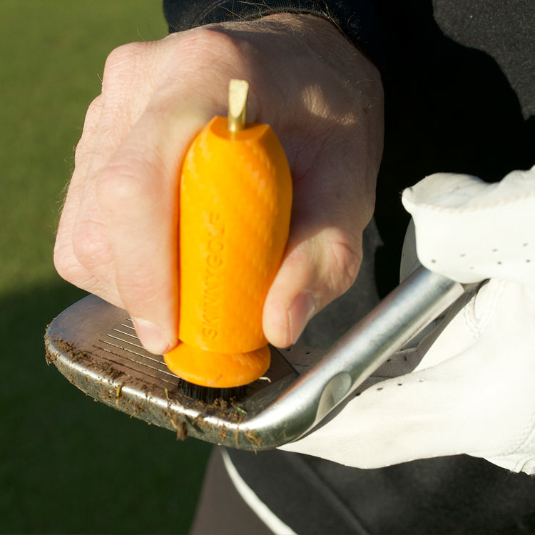 Magnetic Scrub Brush – Skinny Golf